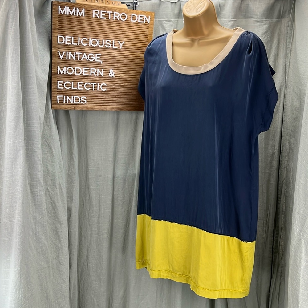 Haute Hippie Colorblock Navy and Chartreuse Silk Casual T-shirt Dress | Small